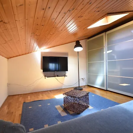 Apartament Nena *