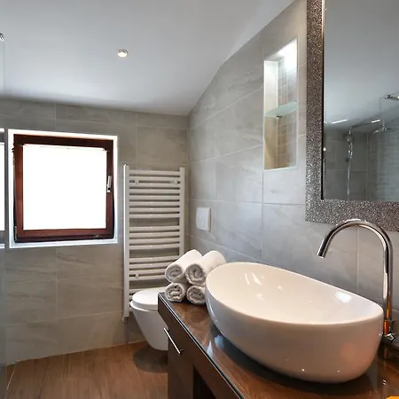 Nena Apartment