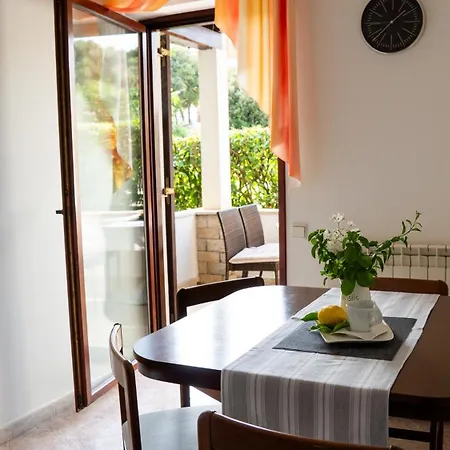 Apartamento Nena Pula